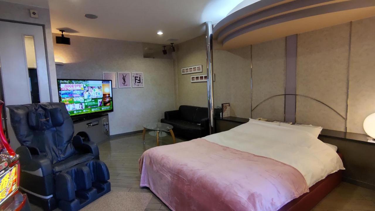 Hotel A-Style (Adults Only) Kumamoto Bagian luar foto