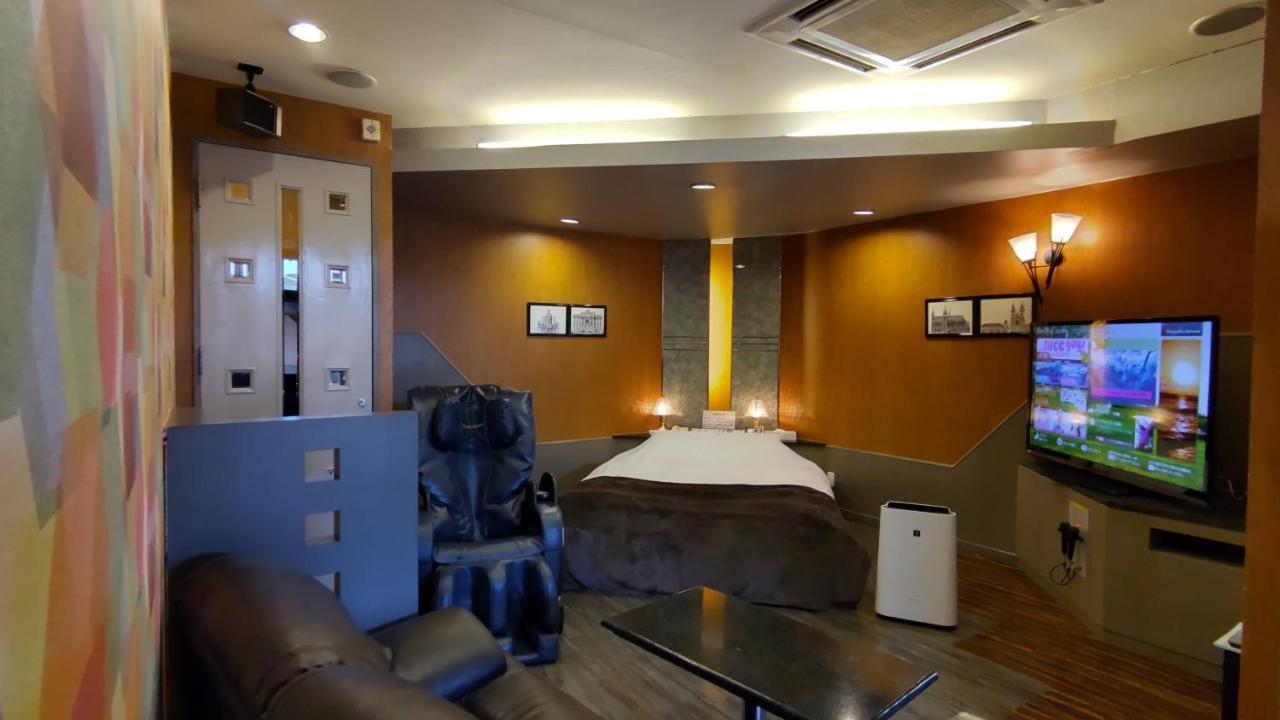 Hotel A-Style (Adults Only) Kumamoto Bagian luar foto