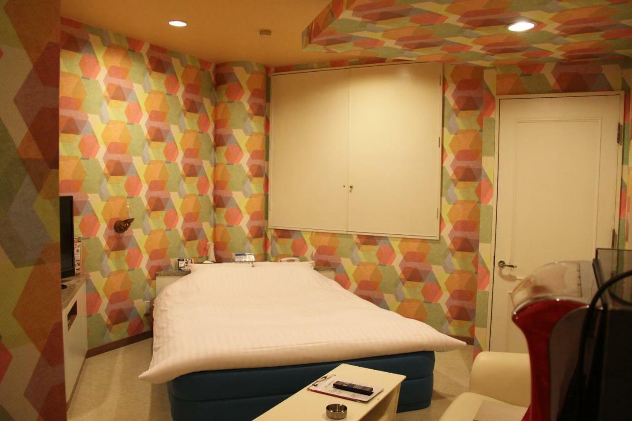 Hotel A-Style (Adults Only) Kumamoto Bagian luar foto